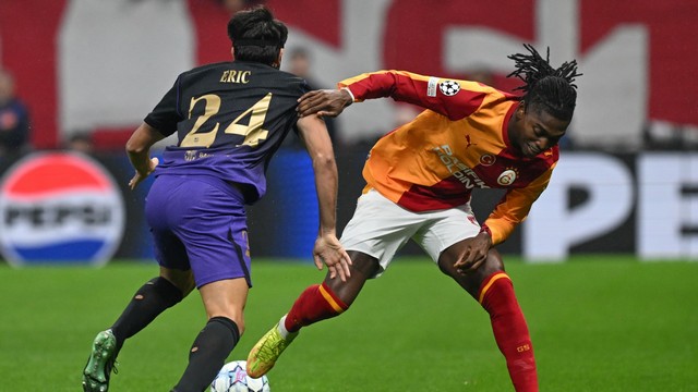 Galatasaray, Barcelona'ya mağlup 4 - 1