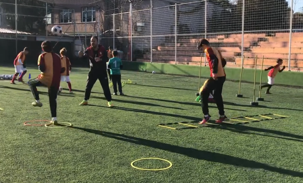 Mimoza Yenişehir Halı Saha