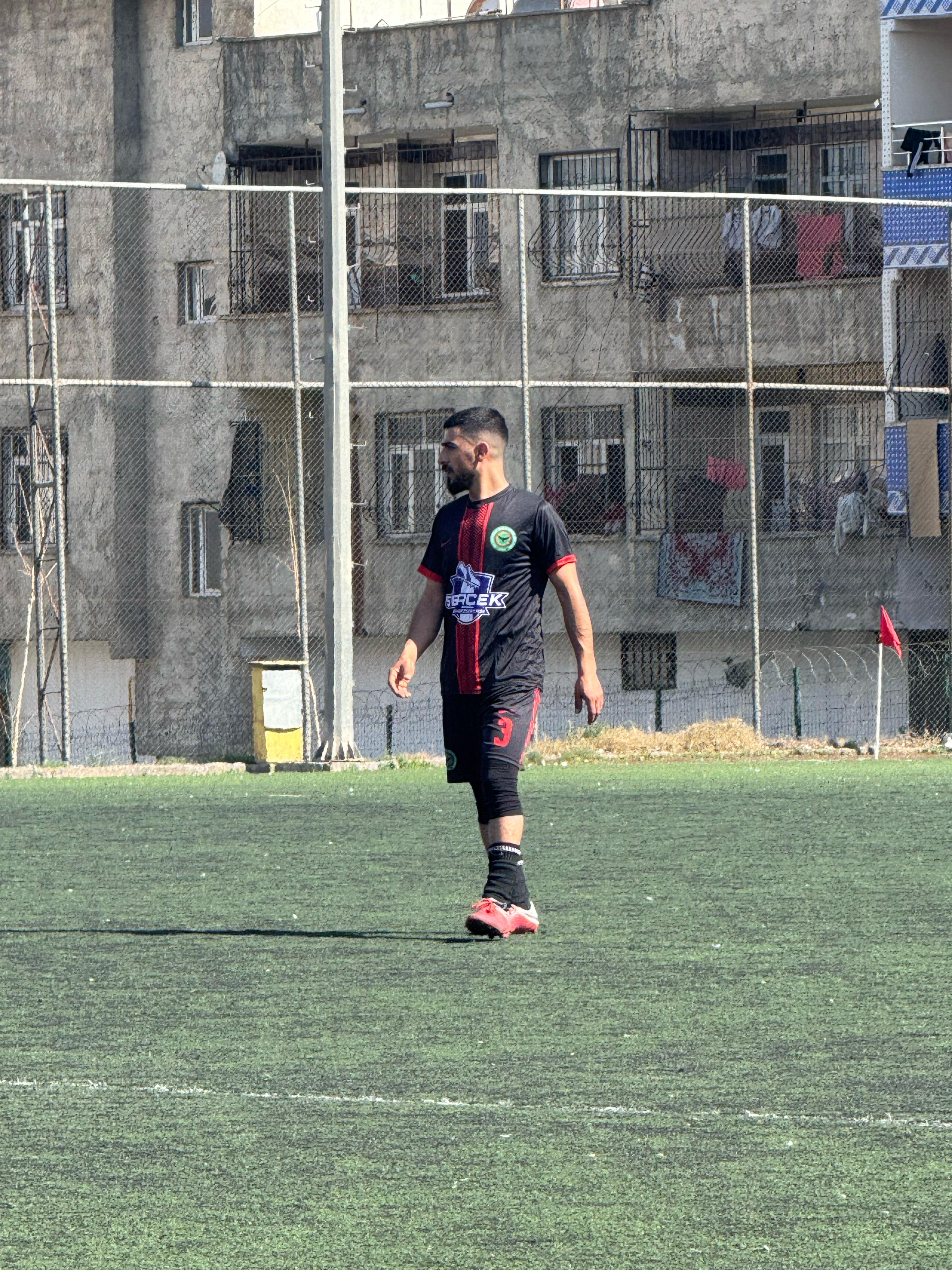 Yükleyen