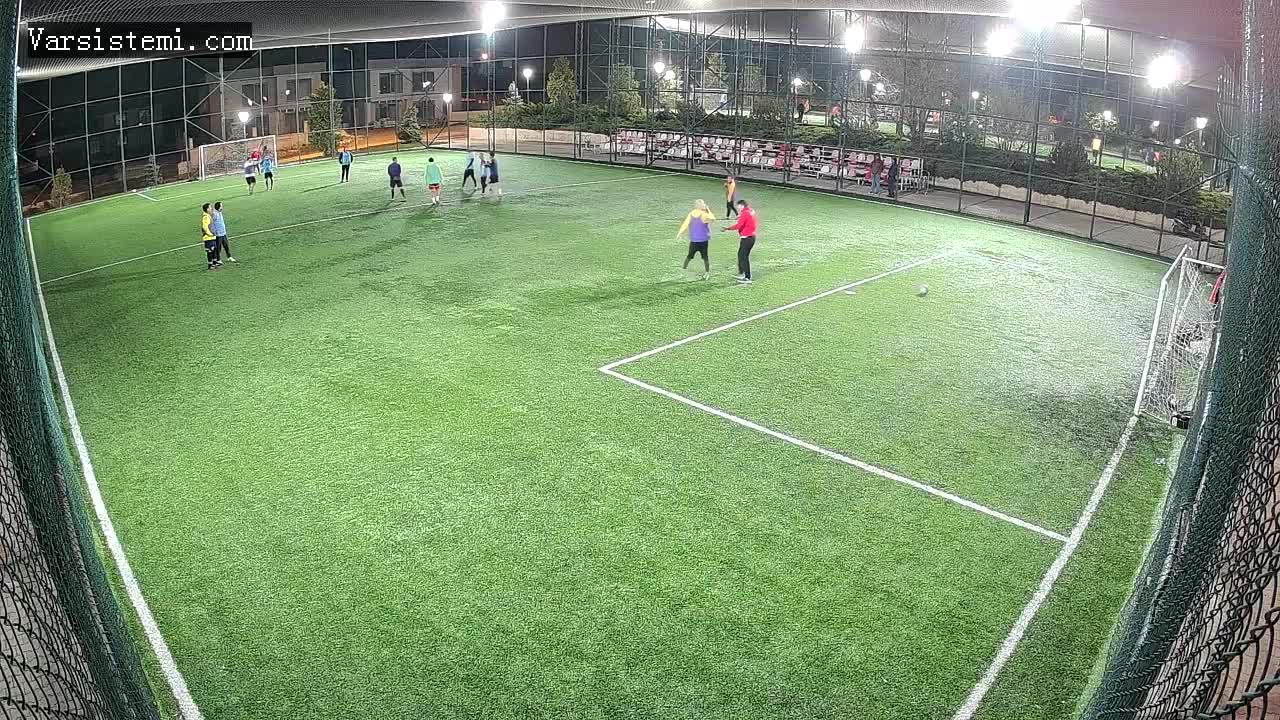 aykut emre halı saha gol