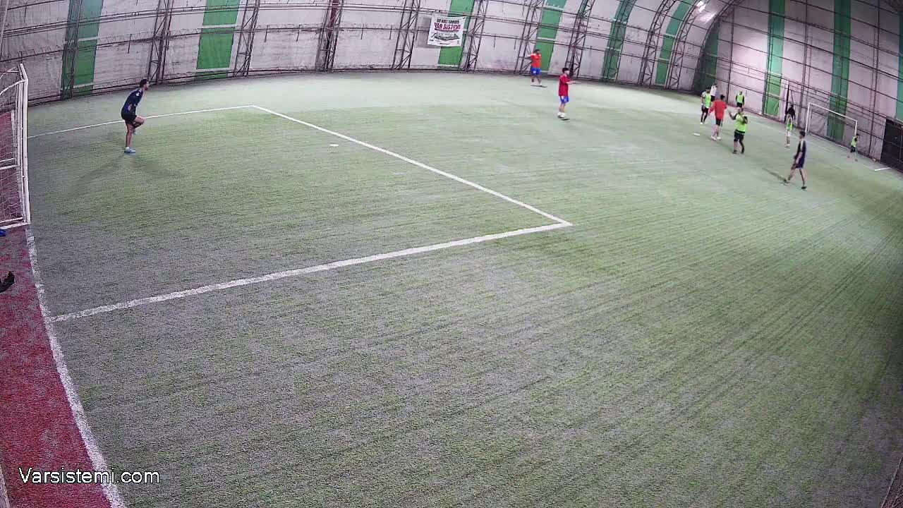 Mikail halı saha gol