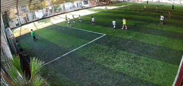 Serbest Vuruş halı saha gol