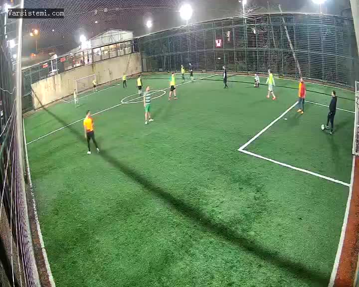 2 halı saha gol