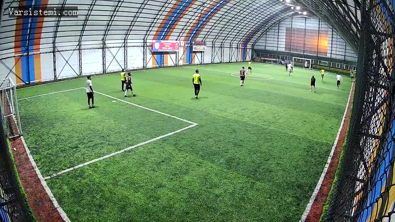 nevfel kısa halı saha gol