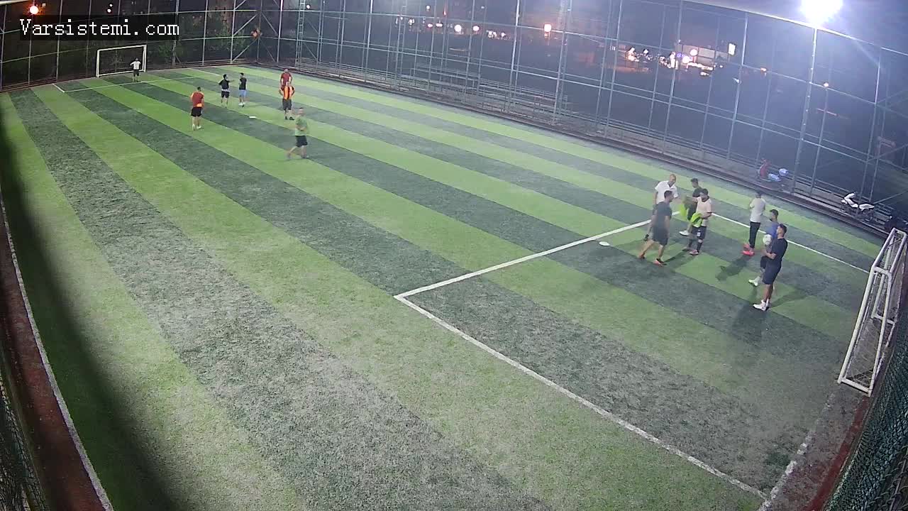Füze halı saha gol