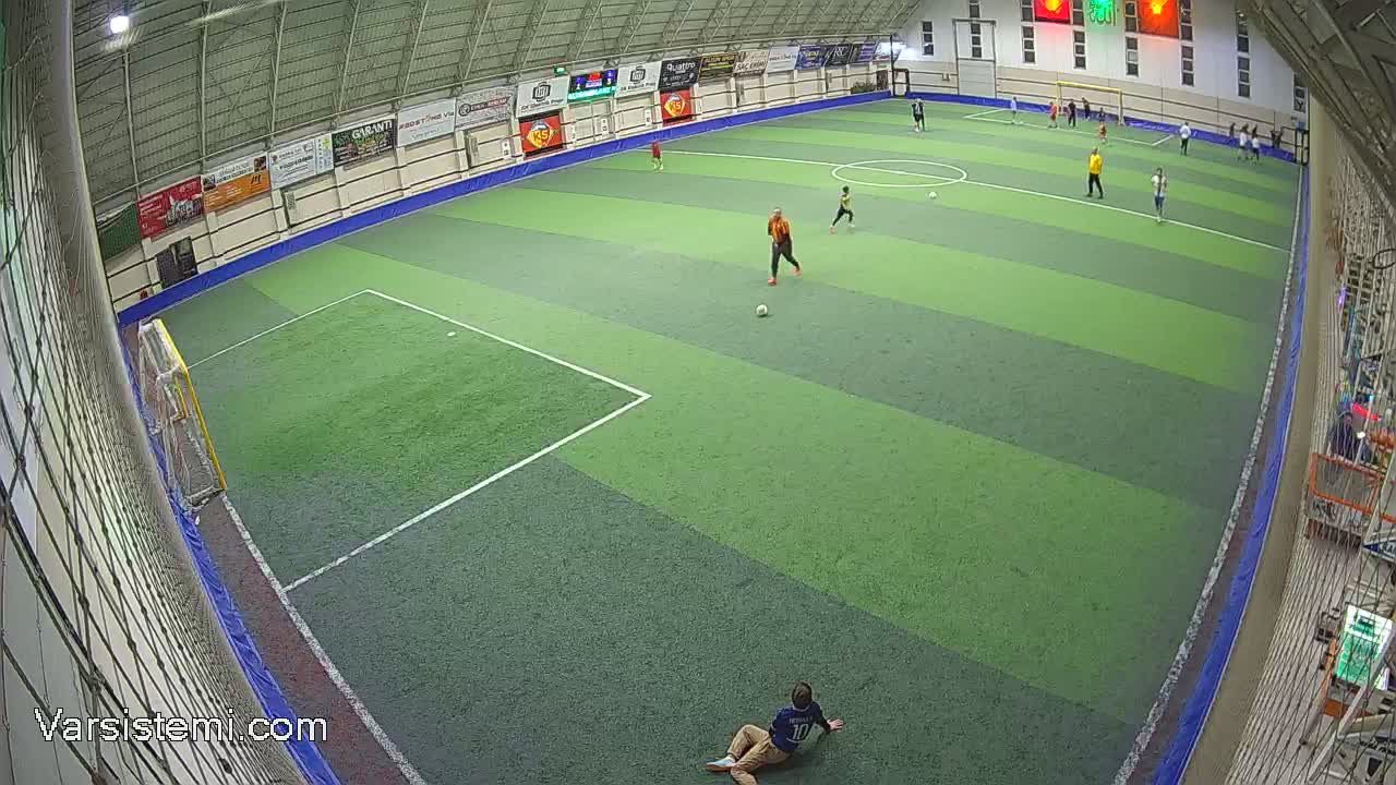 ert halı saha gol