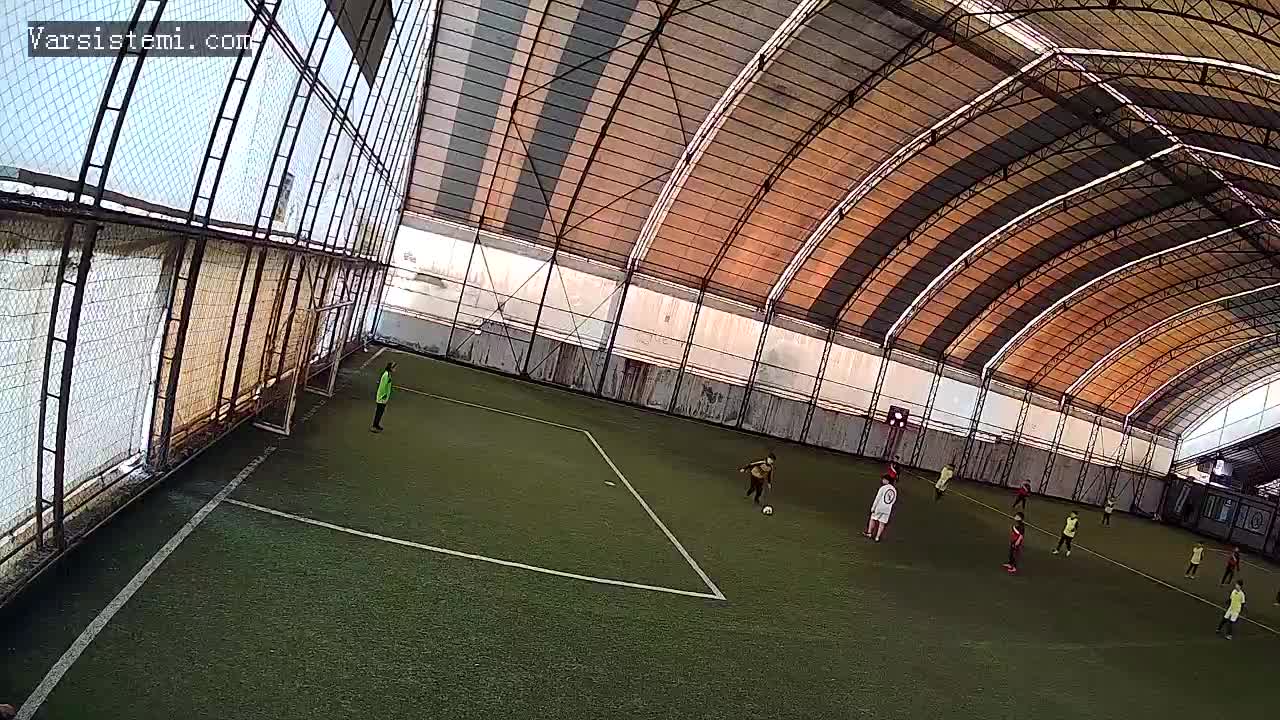 Emirhan Özyurt halı saha gol