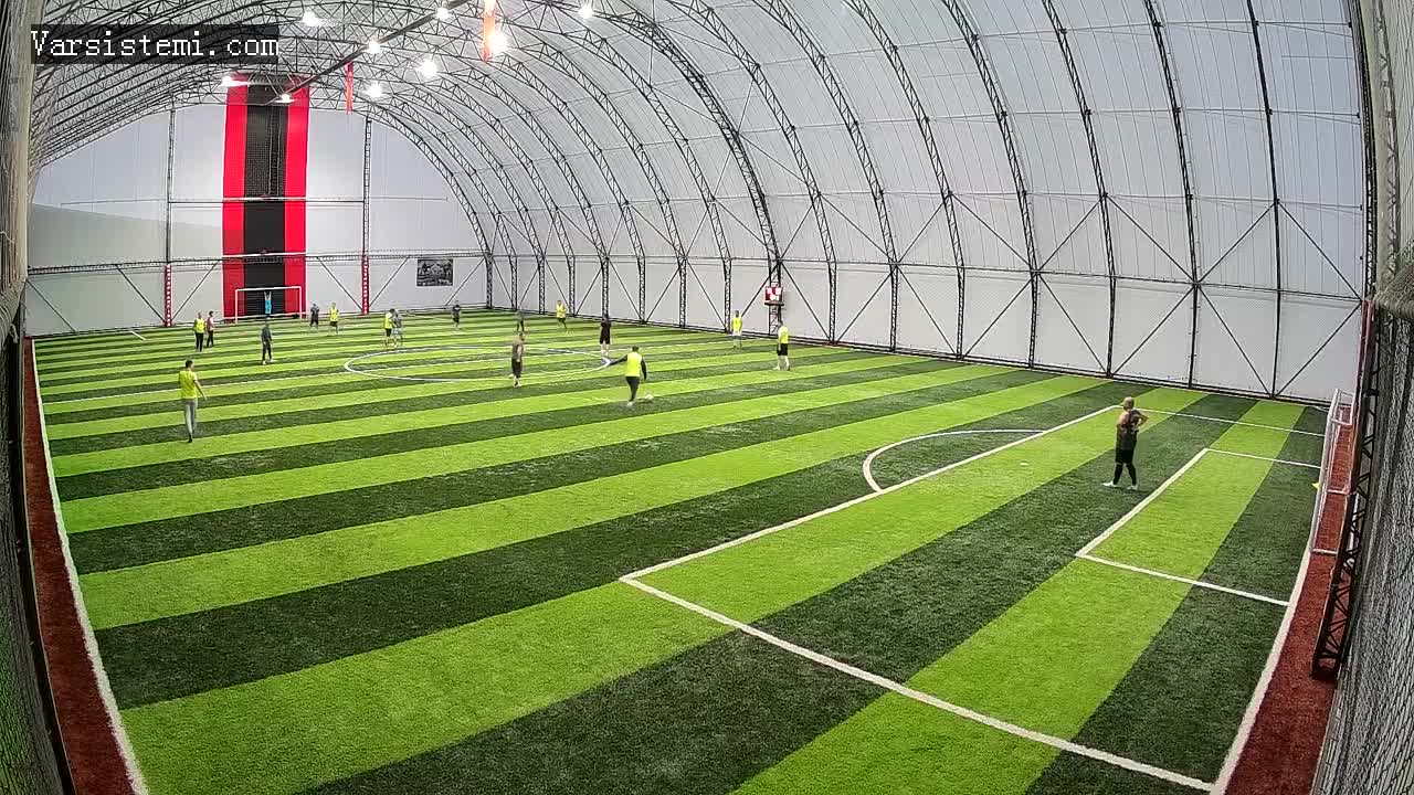me halı saha gol