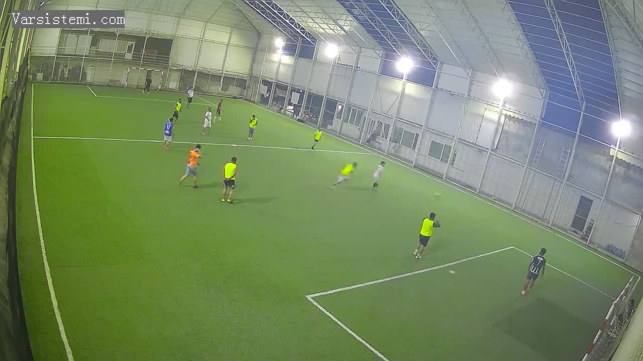 Nurullah_747 halı saha gol