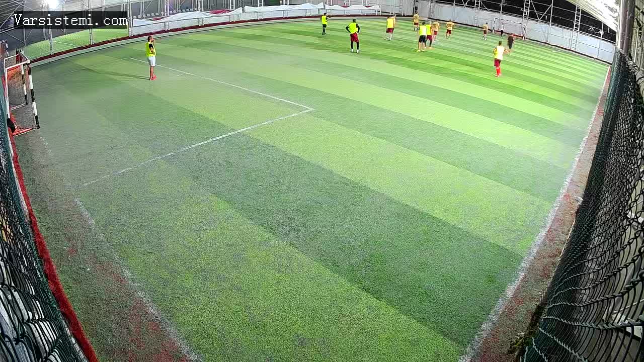 İlker Ç