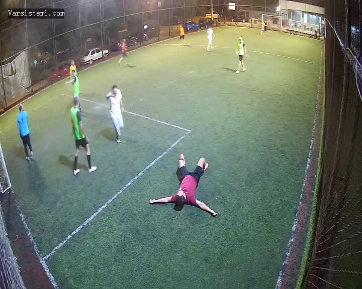 MAMİ halı saha gol