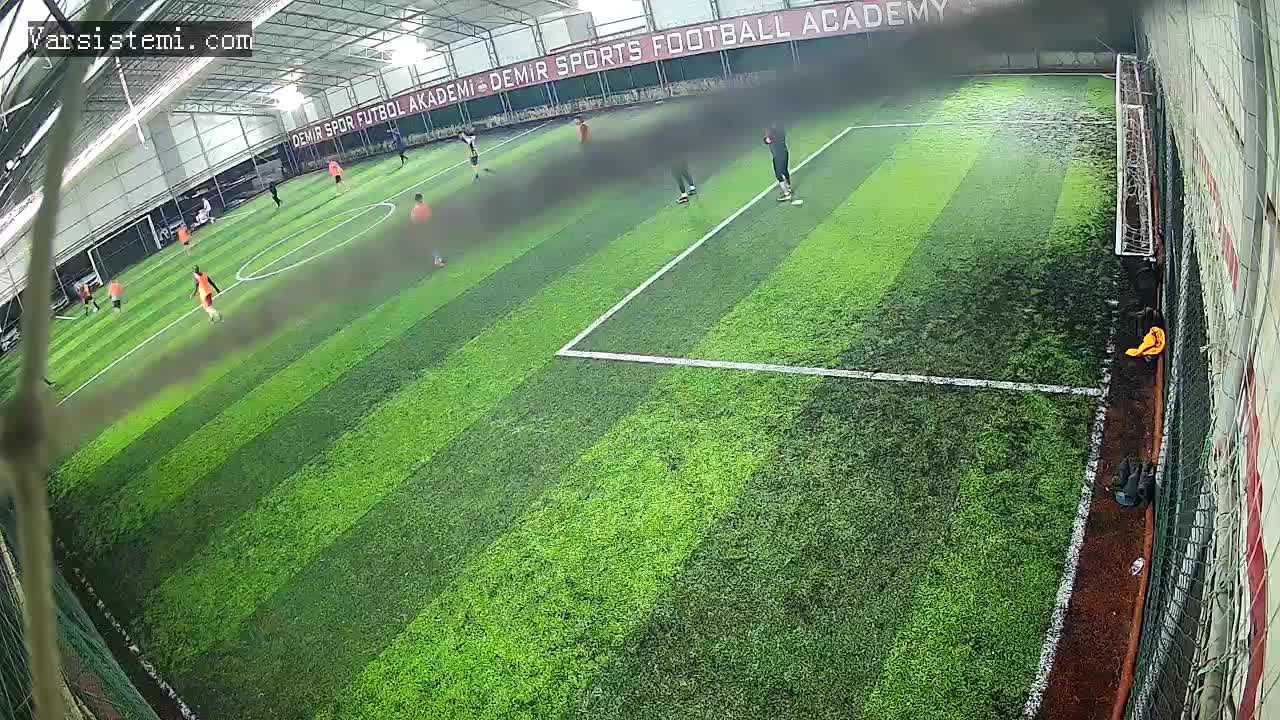 Muslera halı saha gol