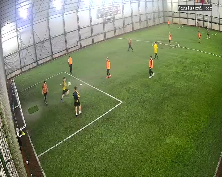 burak gençkiren halı saha gol