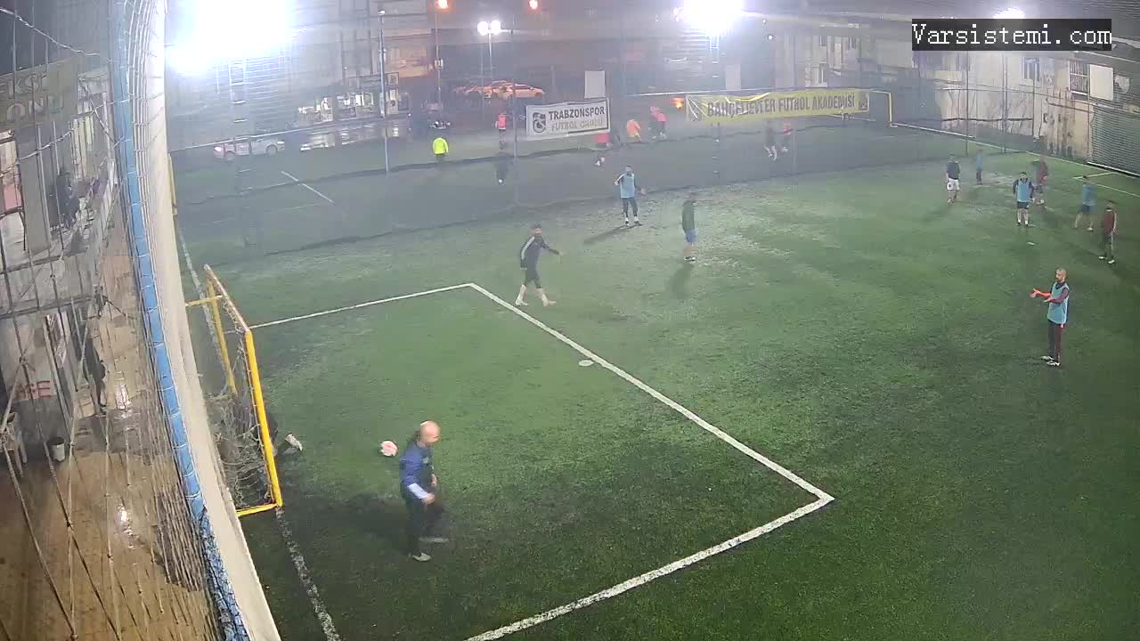 Apocuk halı saha gol