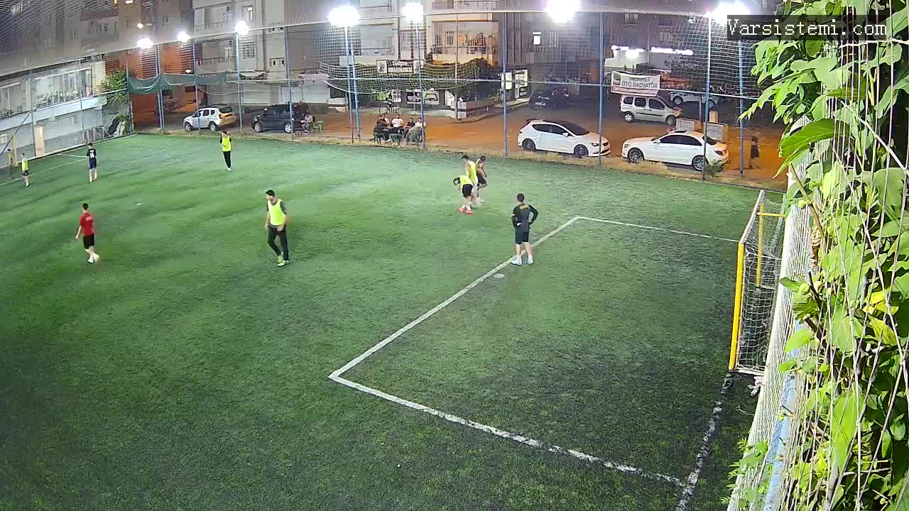 Vvv halı saha gol