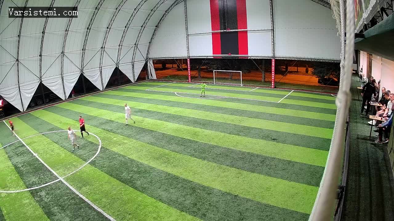 Özkan halı saha gol