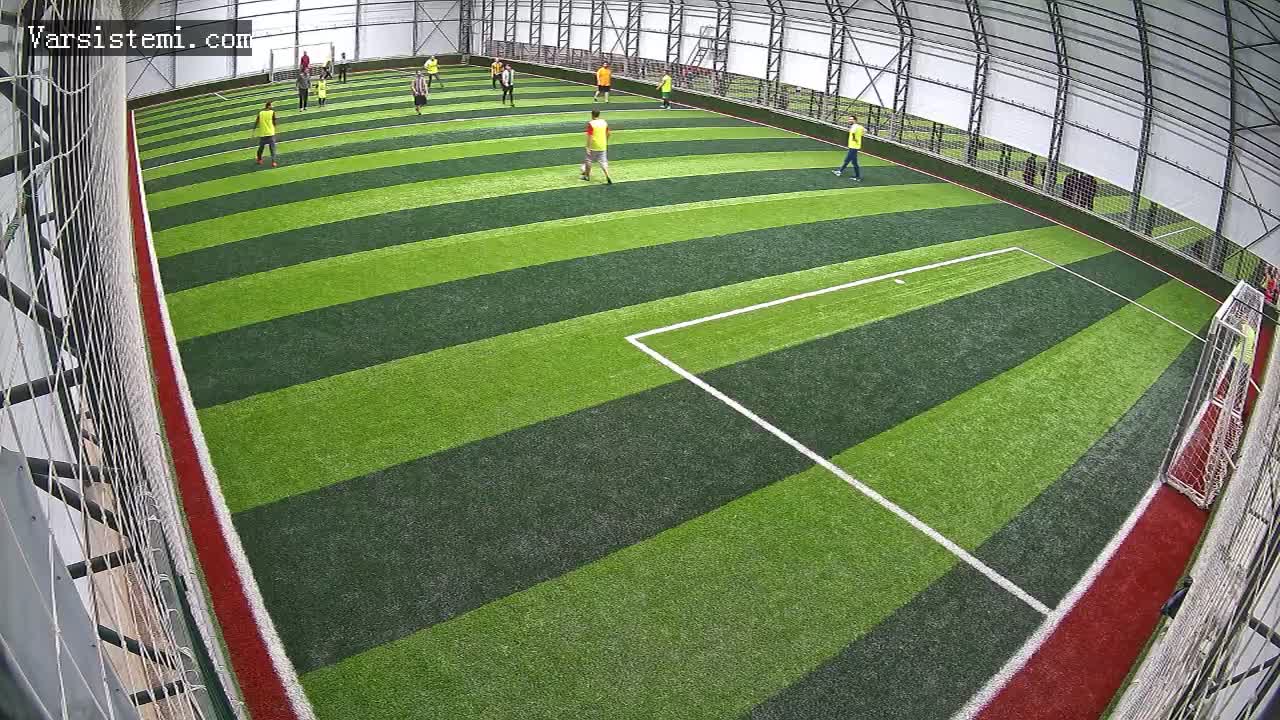 Eran kunerinin fuzesi halı saha gol