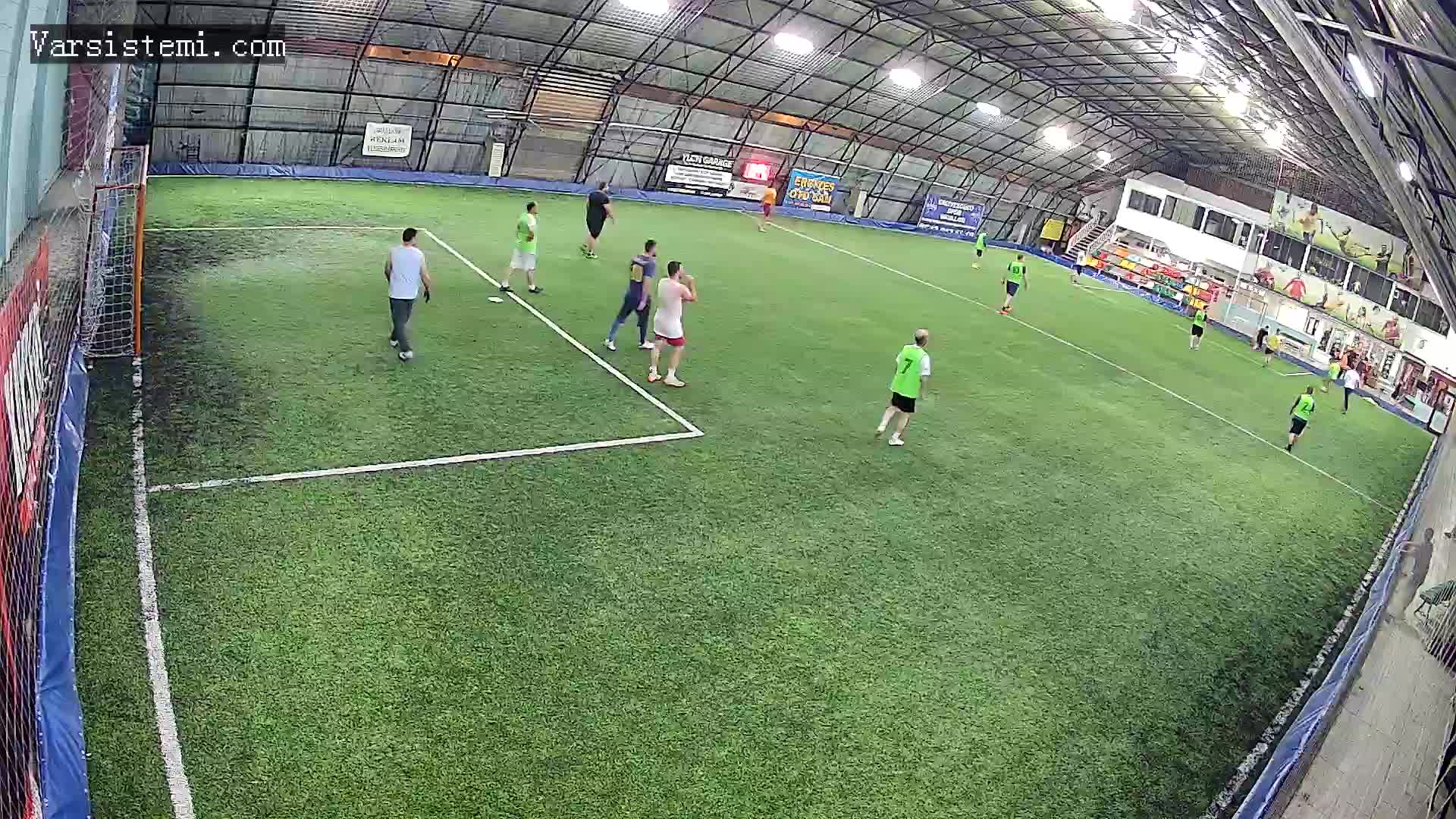 Ömer Koç halı saha gol