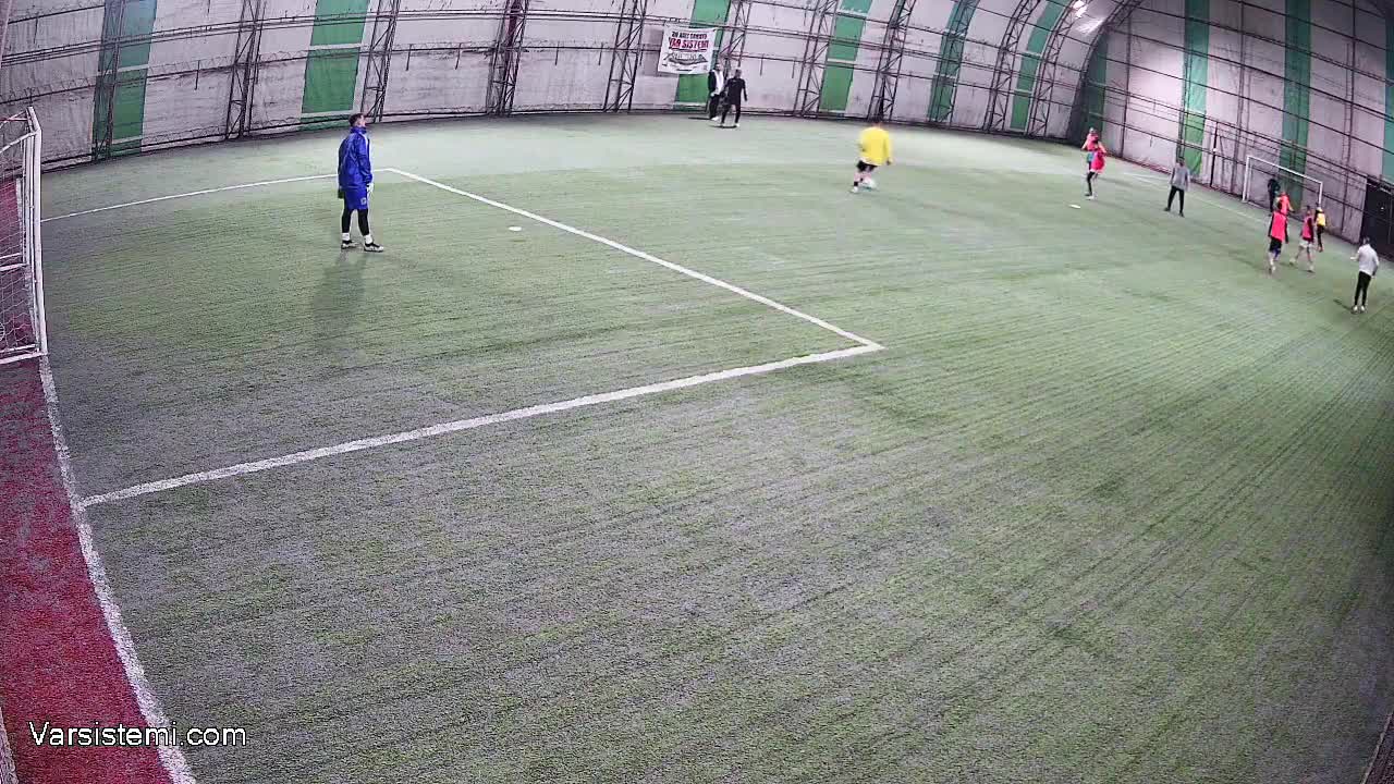 Mahmut  Güzel halı saha gol