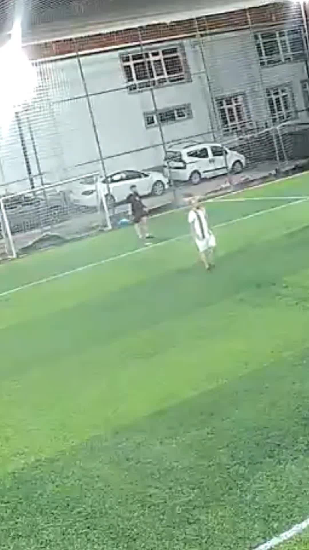 Gol Pozisyonu halı saha gol