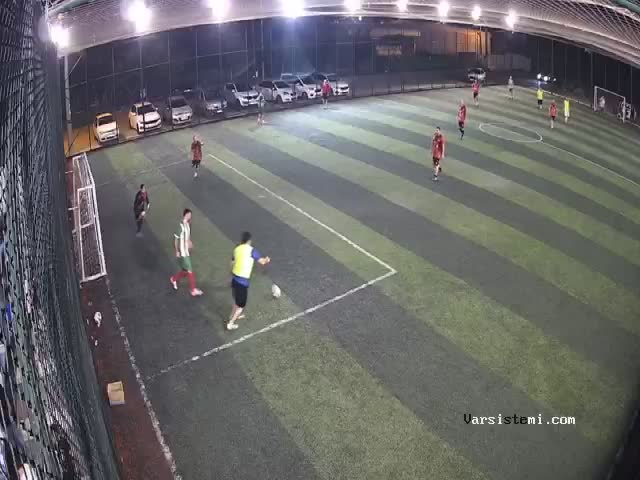 Yhhhj halı saha gol