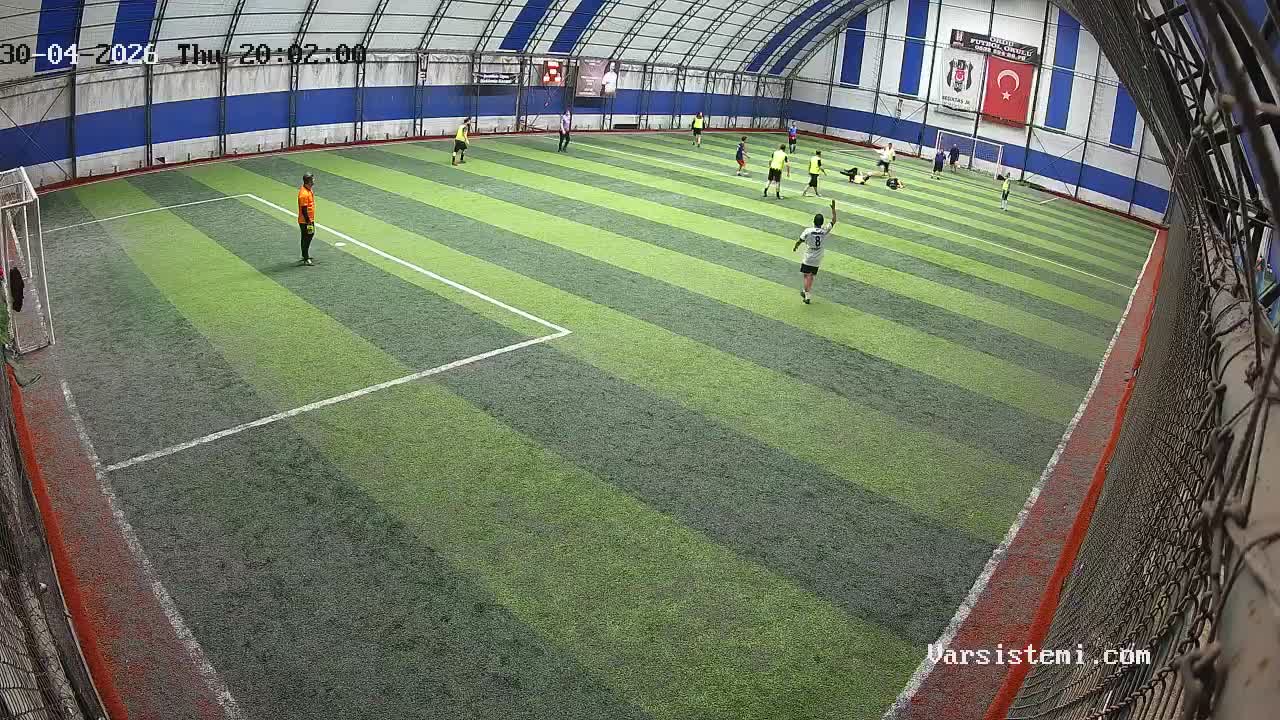 Tarık abi halı saha gol