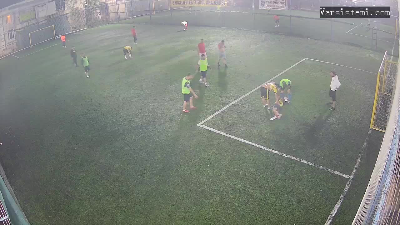 Ercan halı saha gol