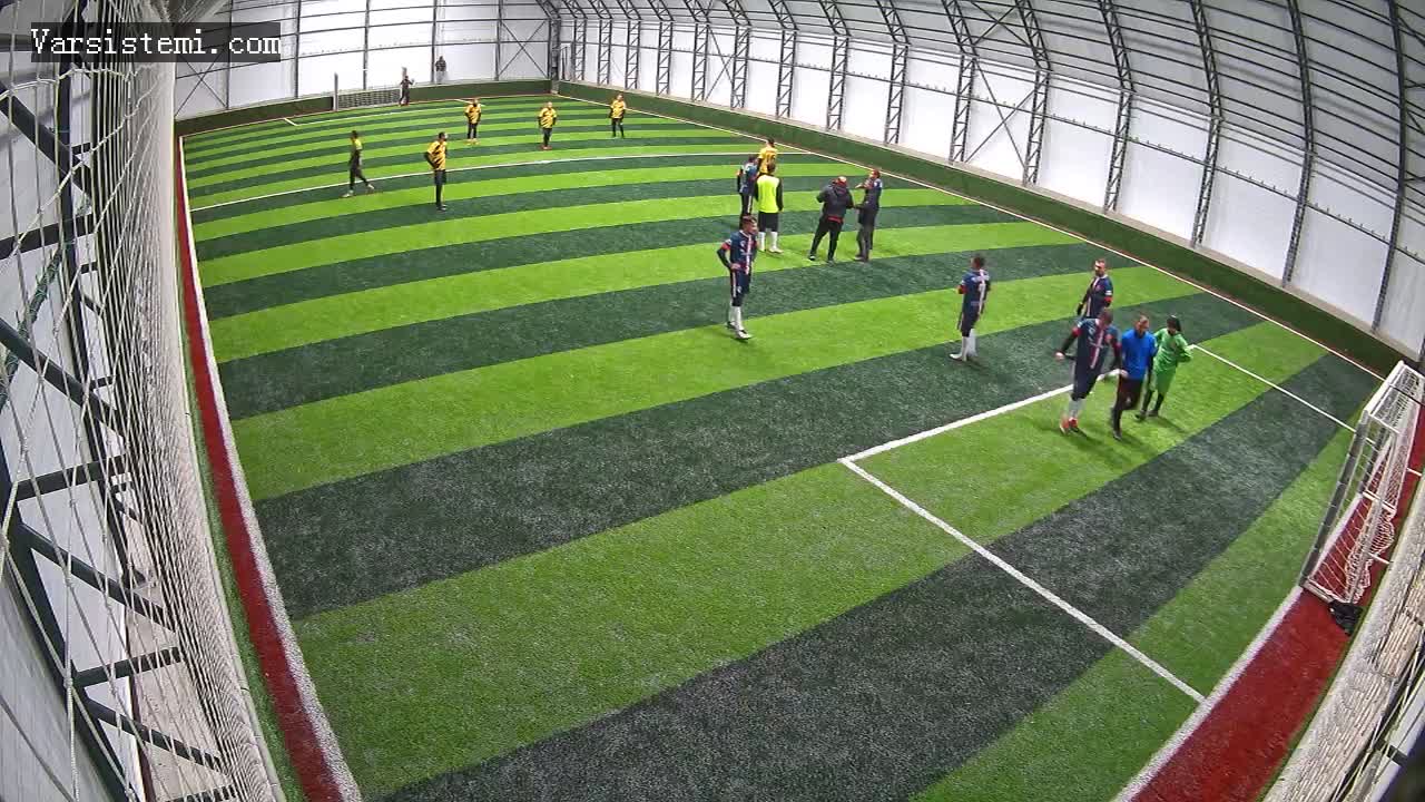 Mustafa halı saha gol