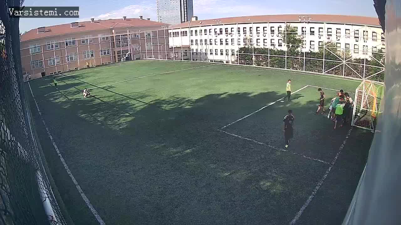 . halı saha gol