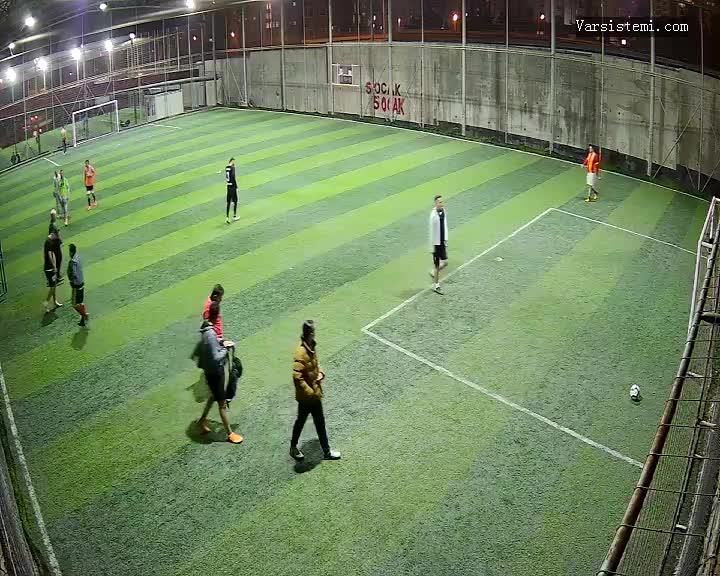 Emir halı saha gol