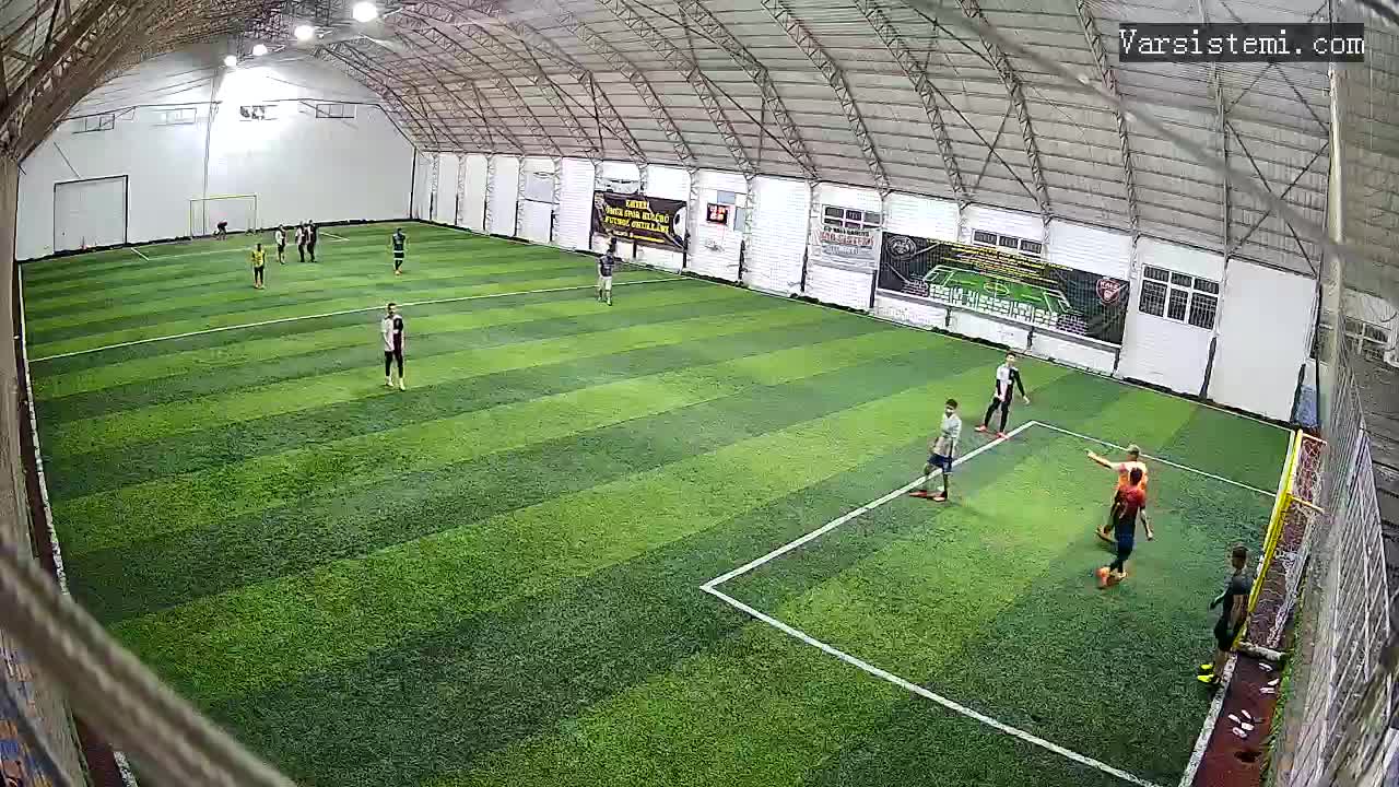 Alaa333 halı saha gol