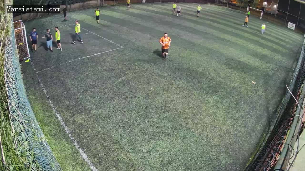 Yıldızer halı saha gol