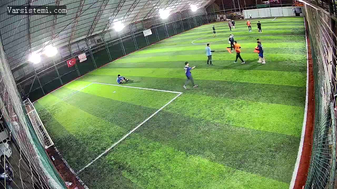 Bercan Ürker halı saha gol
