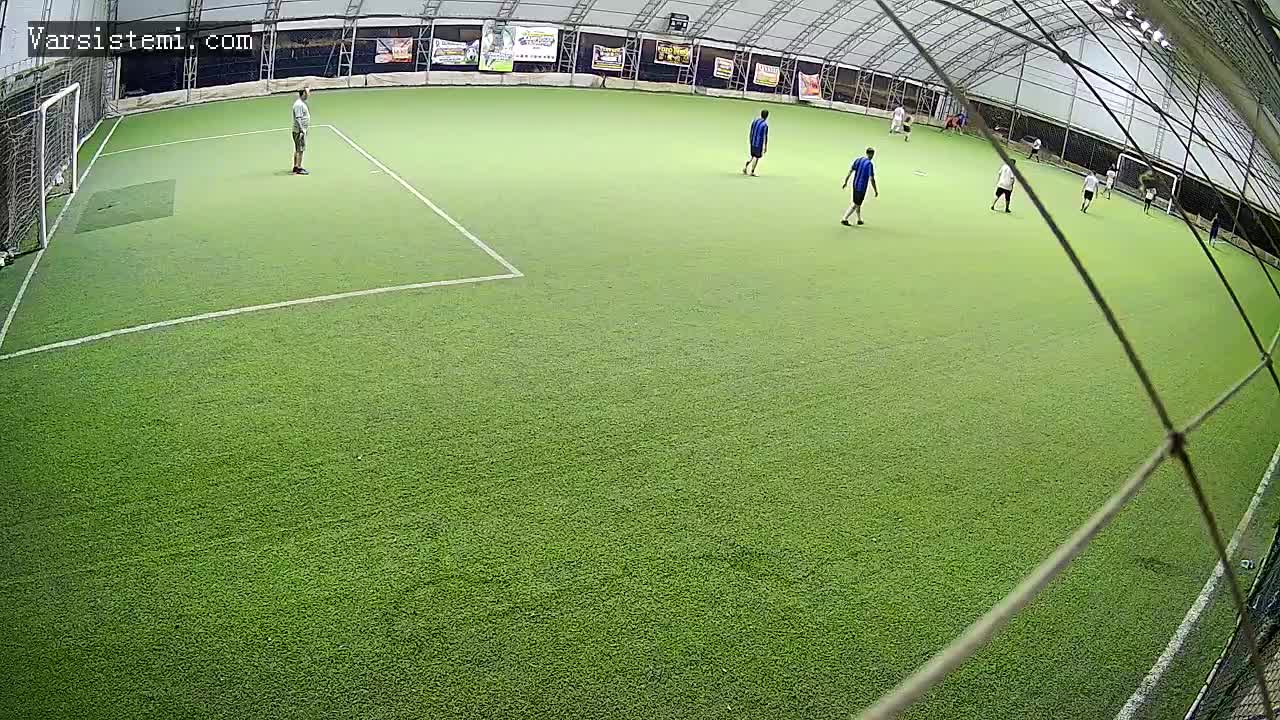 Mikail halı saha gol