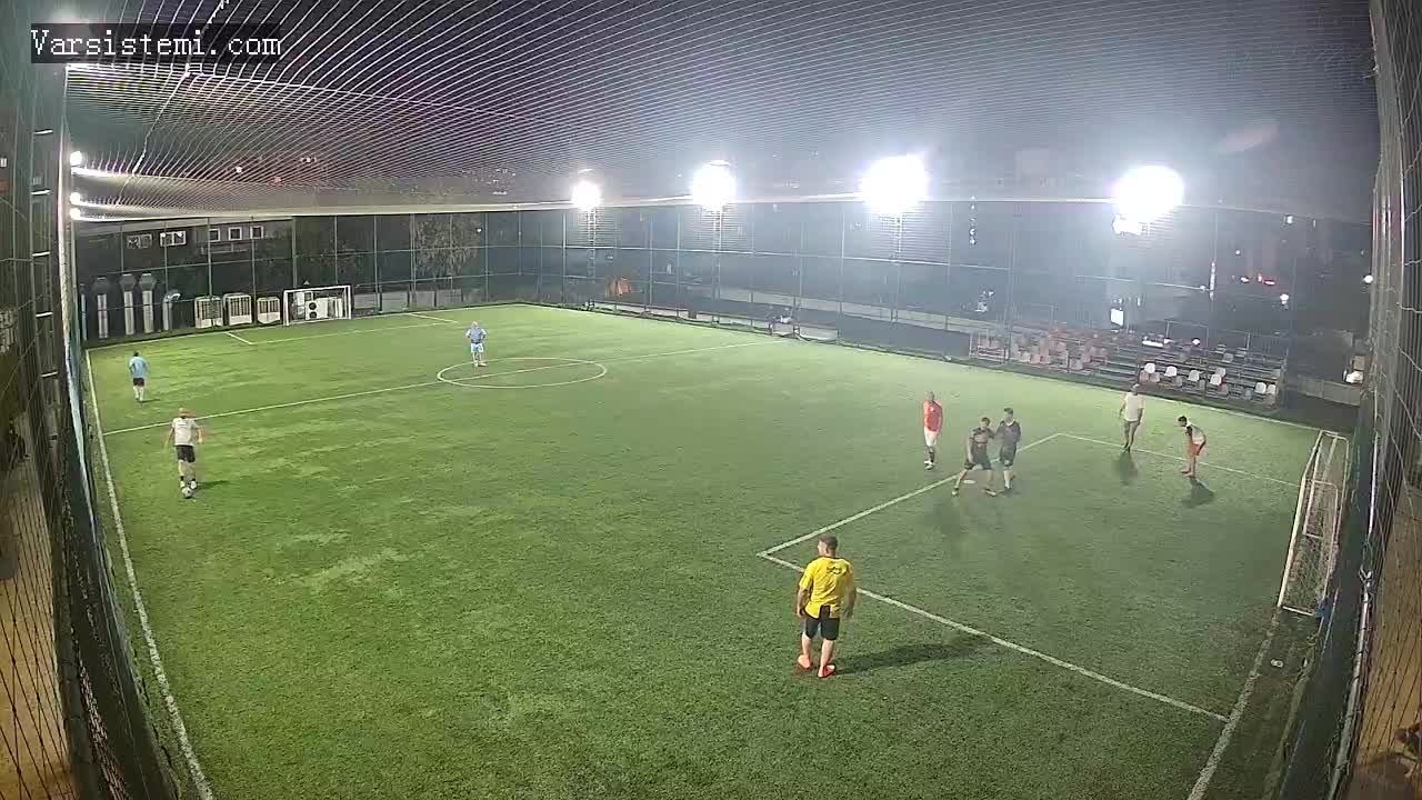 Batu halı saha gol