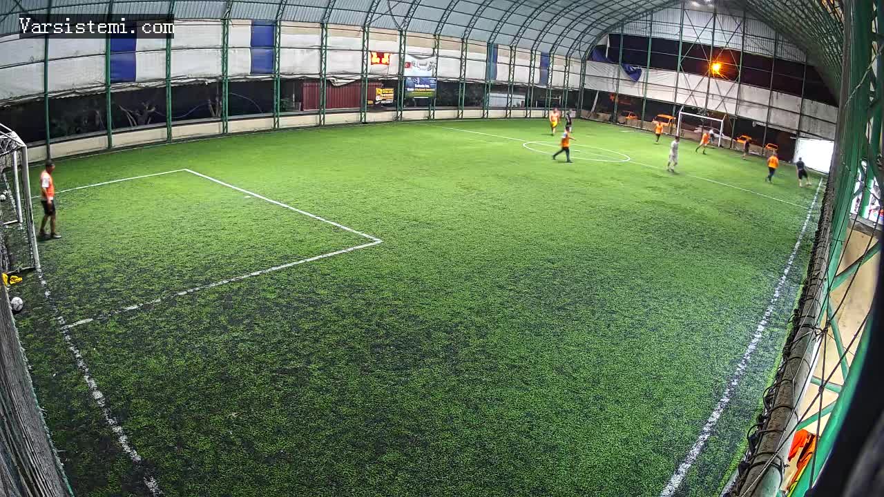 Ümran market halı saha gol