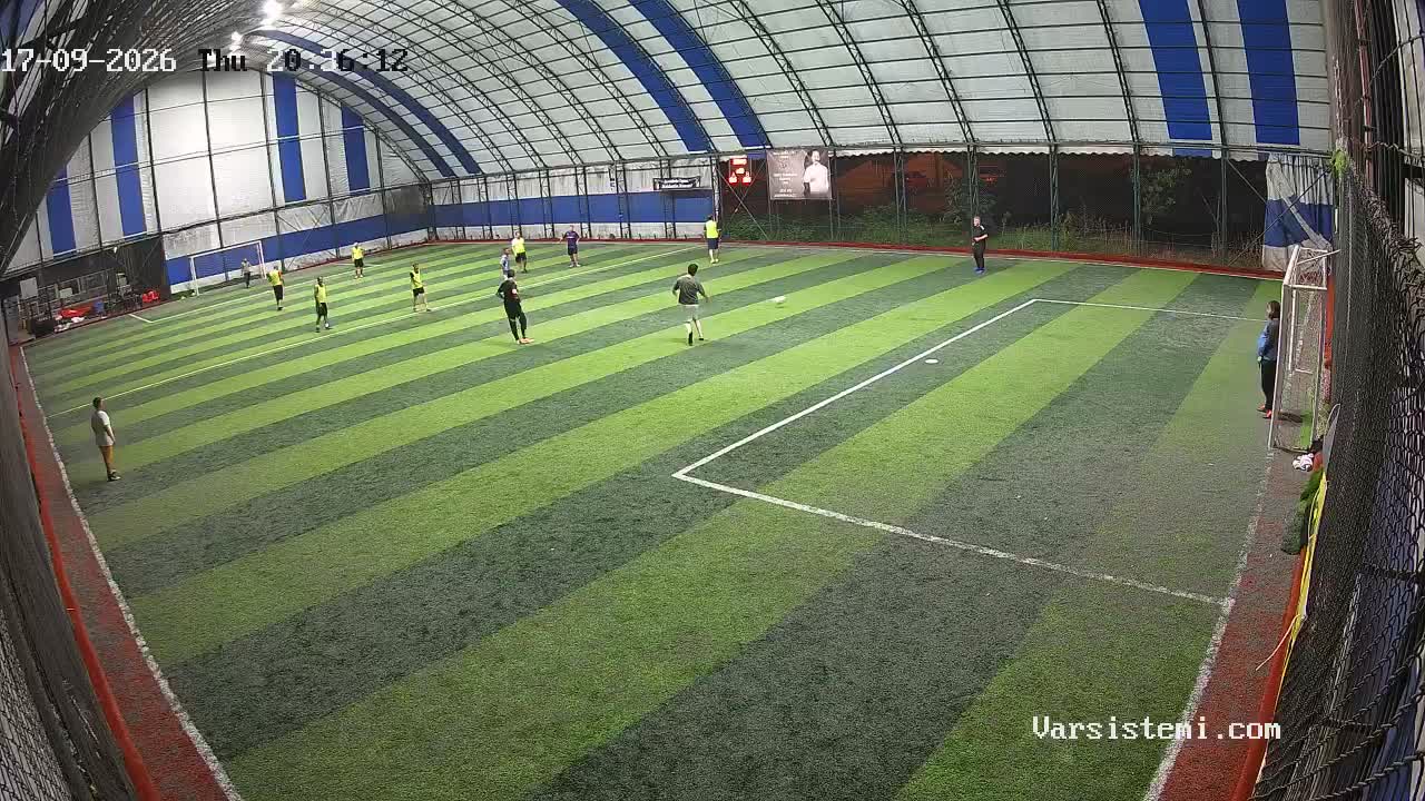 Serbest vuruş halı saha gol