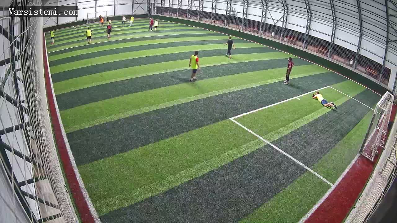 Kırmızı