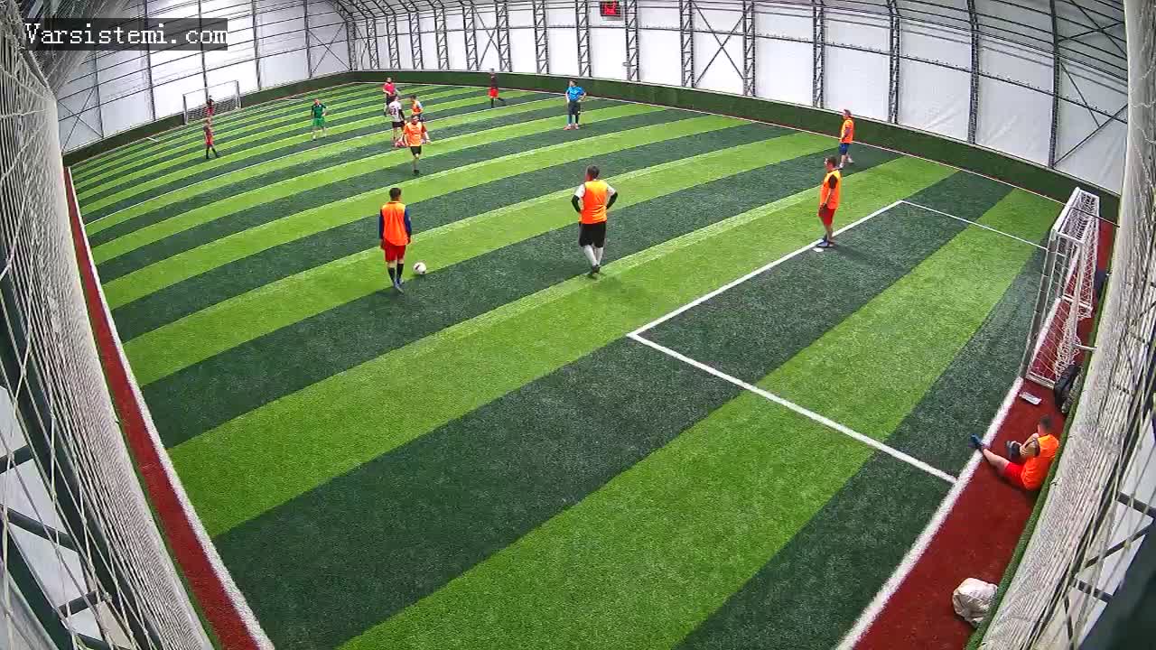Osman halı saha gol