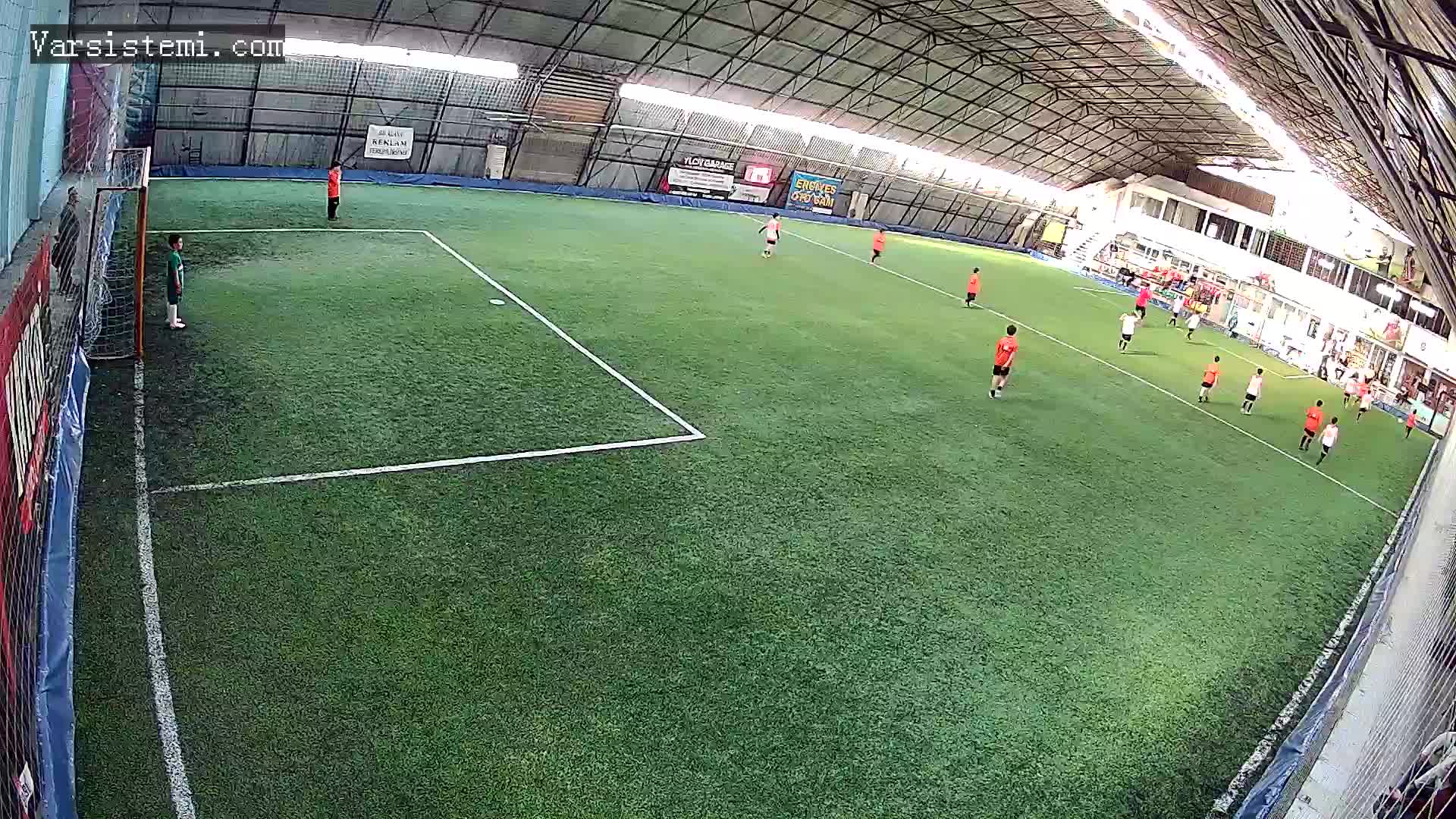 Tuğra halı saha gol