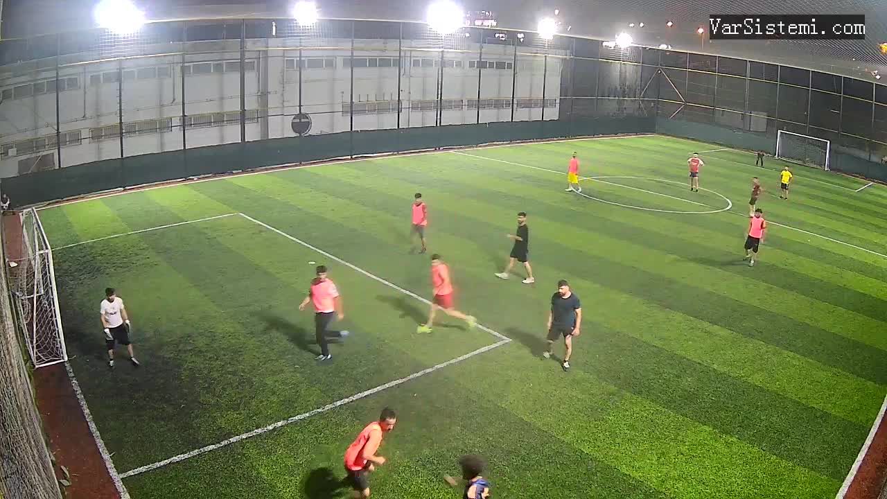 Kk halı saha gol