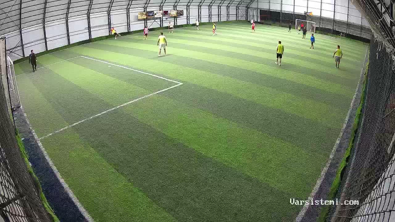 Maç halı saha gol