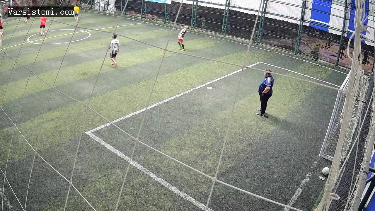 Uyku uyku halı saha gol