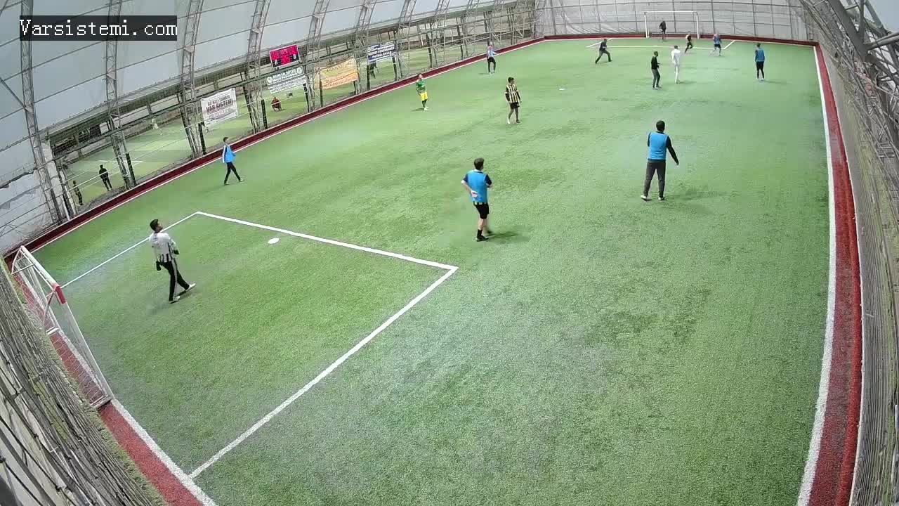 Hüseyin halı saha gol
