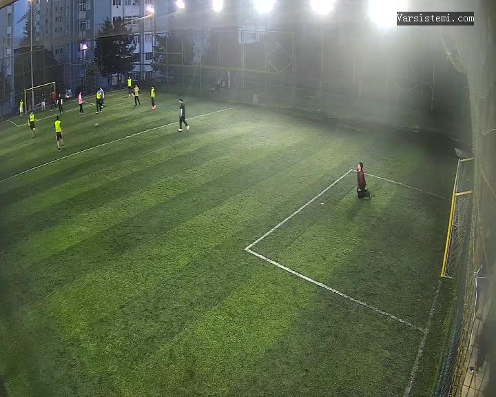 g halı saha gol