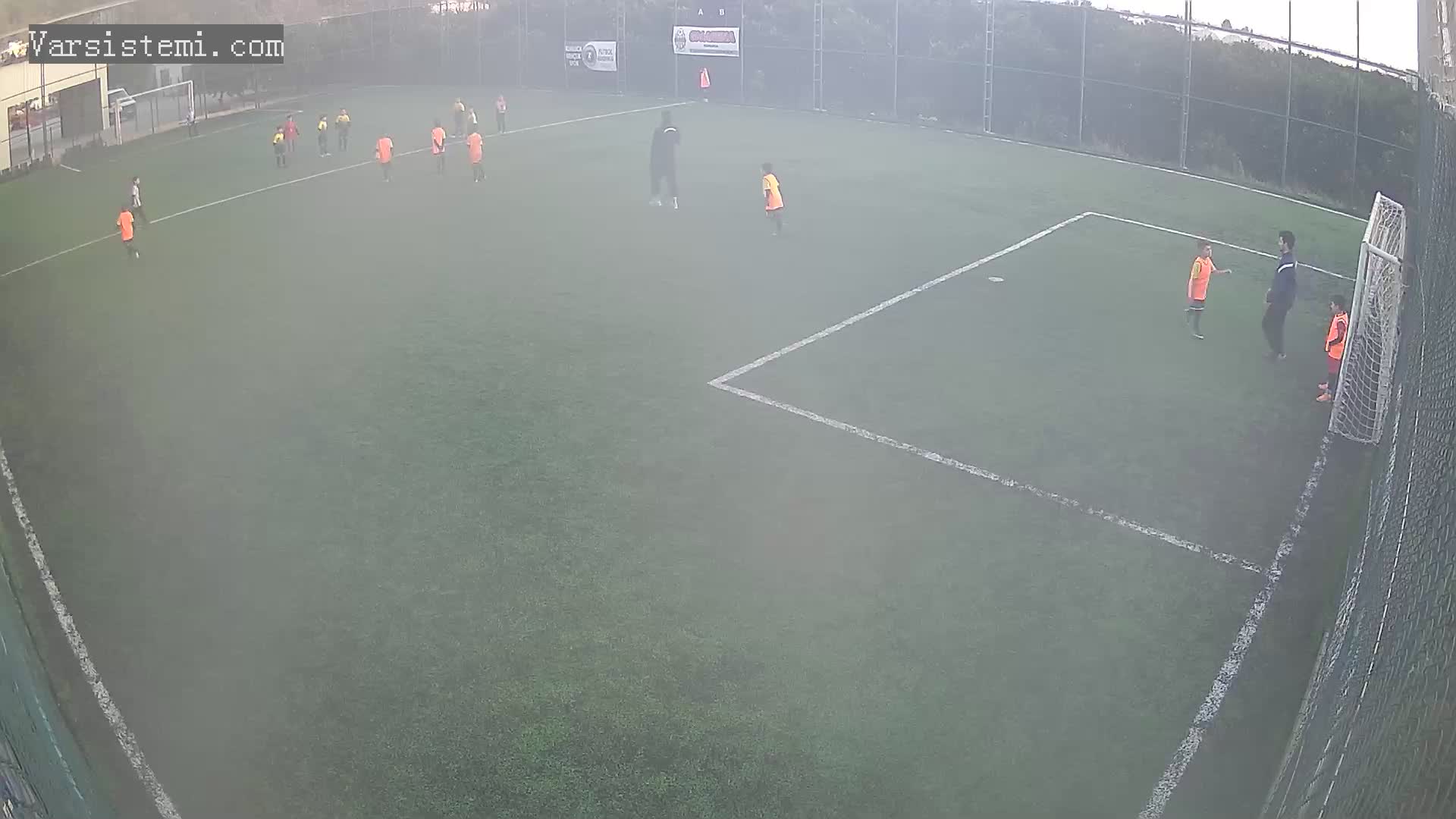 Küçük yıldız yusuf halı saha gol