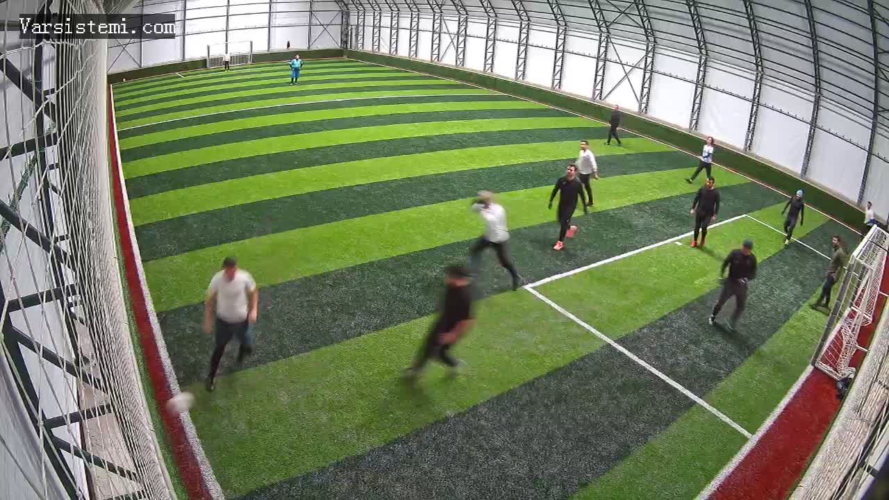 Ömer mavi halı saha gol