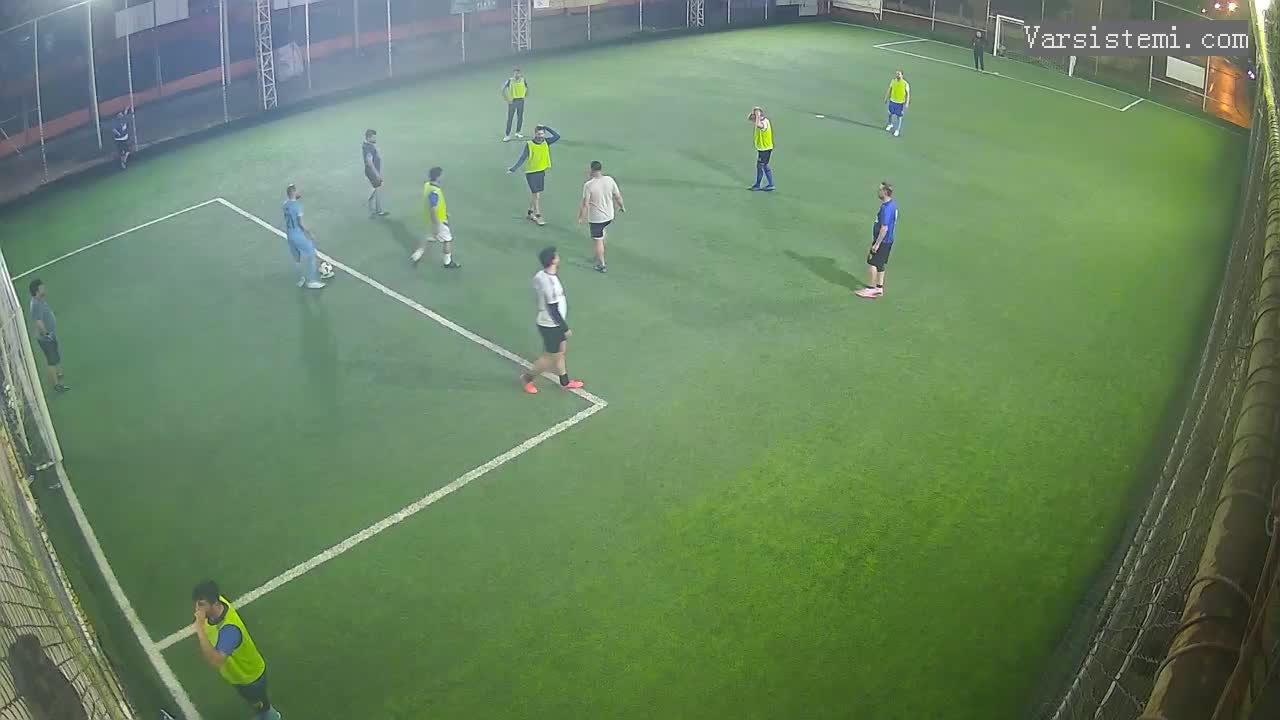 Ceren halı saha gol