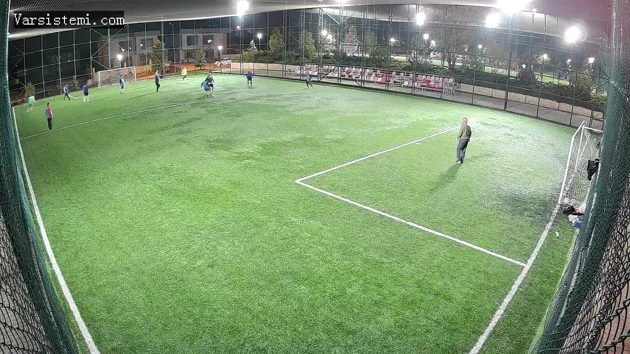 özgür g. halı saha gol
