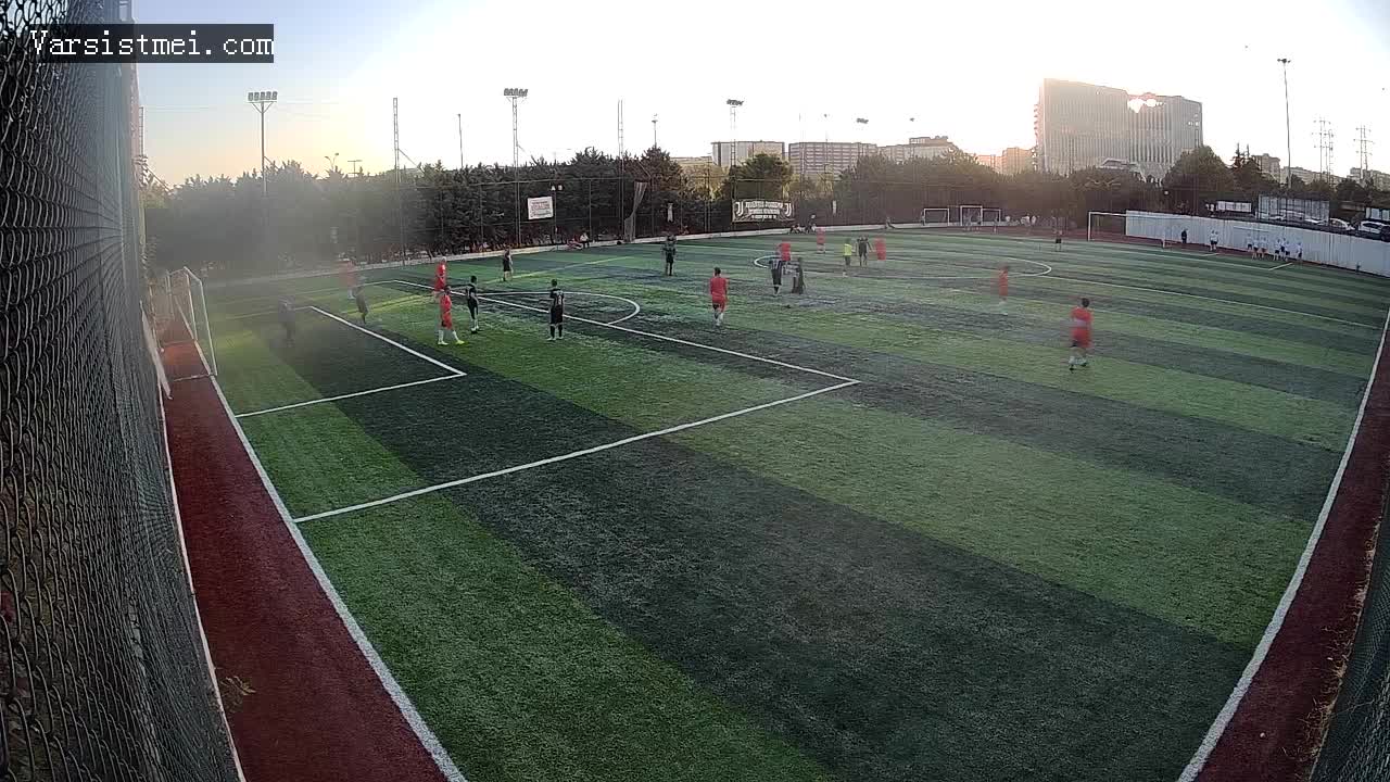 Mustafa sut gol gig sigorta halı saha gol